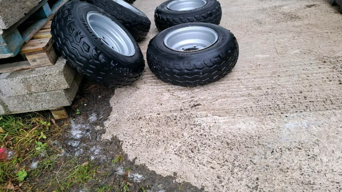 Tyres - Image 4