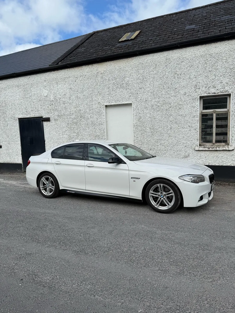 2015 Bmw 520d Msport - Image 2