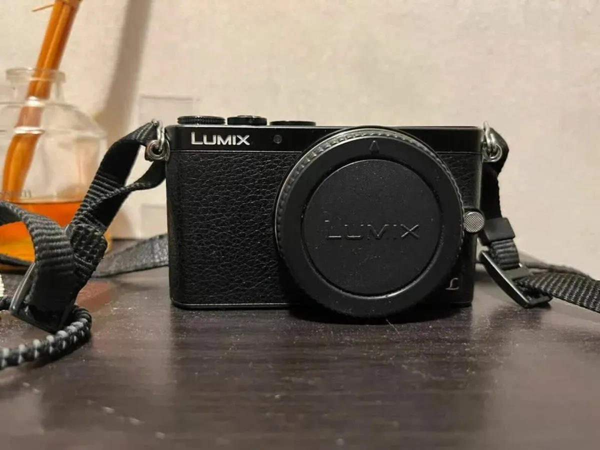 Lumix DMC-GM1 - 16MP Digital Camera - Image 3