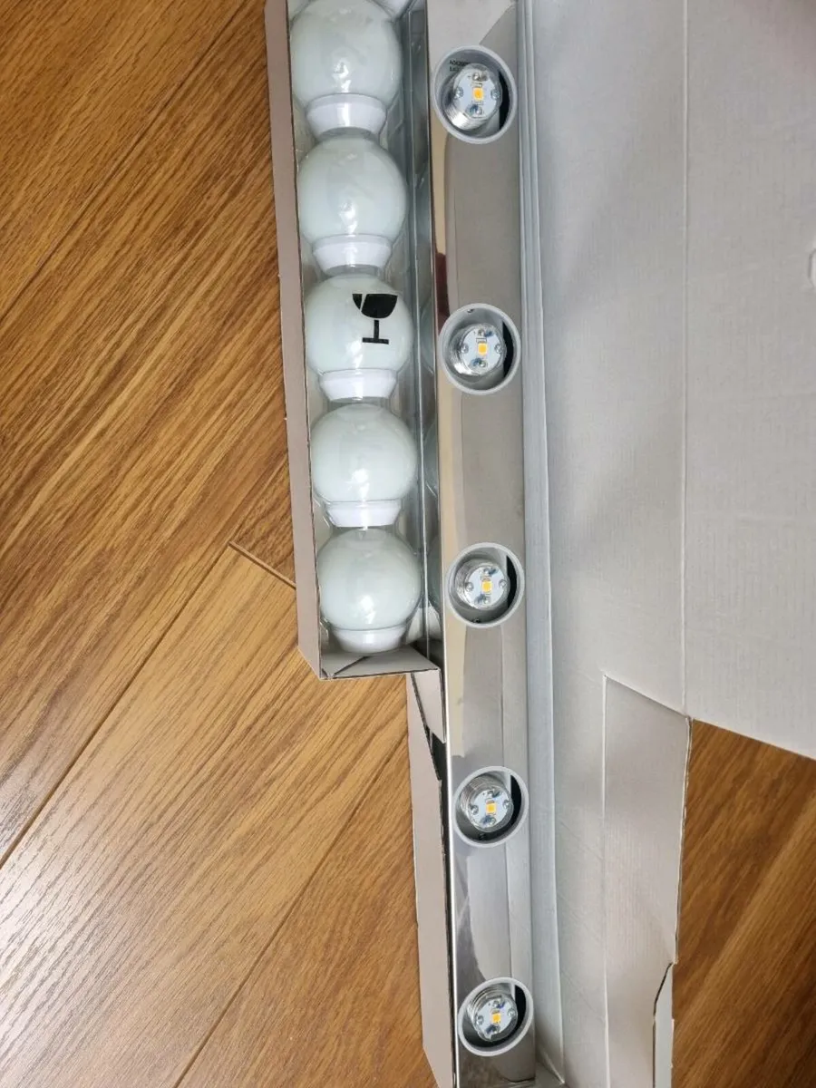 Ikea LEDSJÖ lights - Image 3