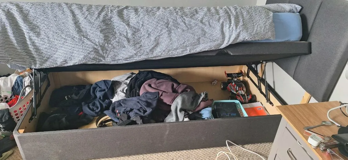 Single ottoman bed - Image 2