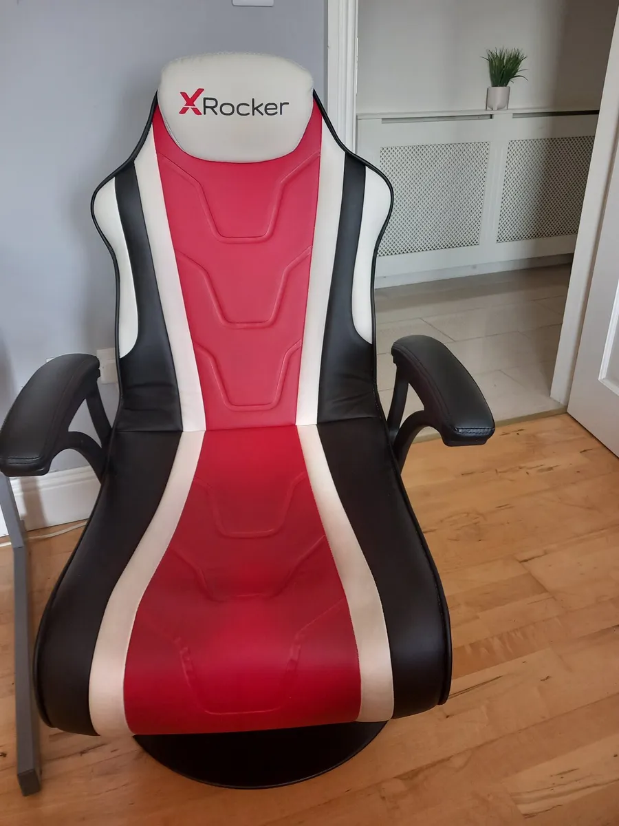 Gaming Chair without connections - Image 1