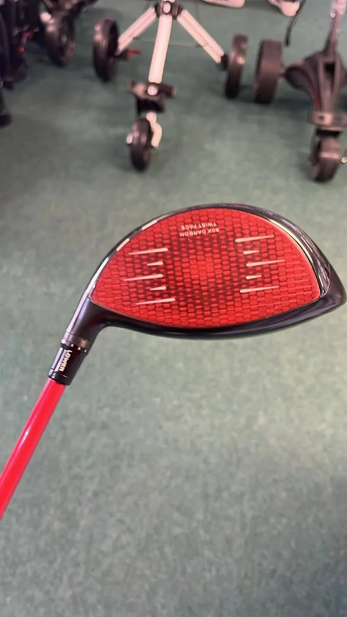 AS NEW Taylormade Stealth2 9 Degree Stiff €349 - Image 2