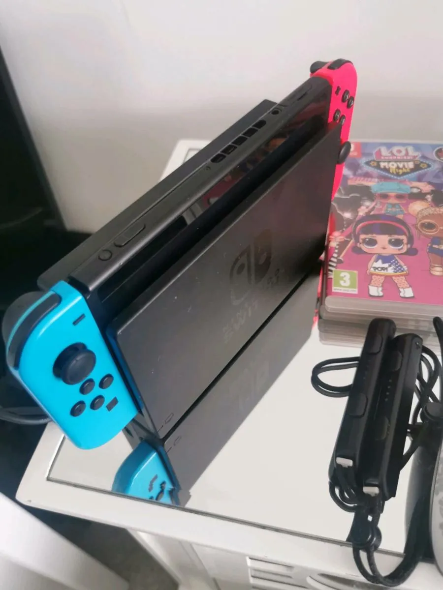 Nintendo switch oled - Image 2