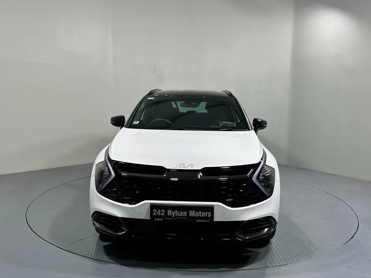 Kia Sportage Anniversary PHEV 242 - Image 2