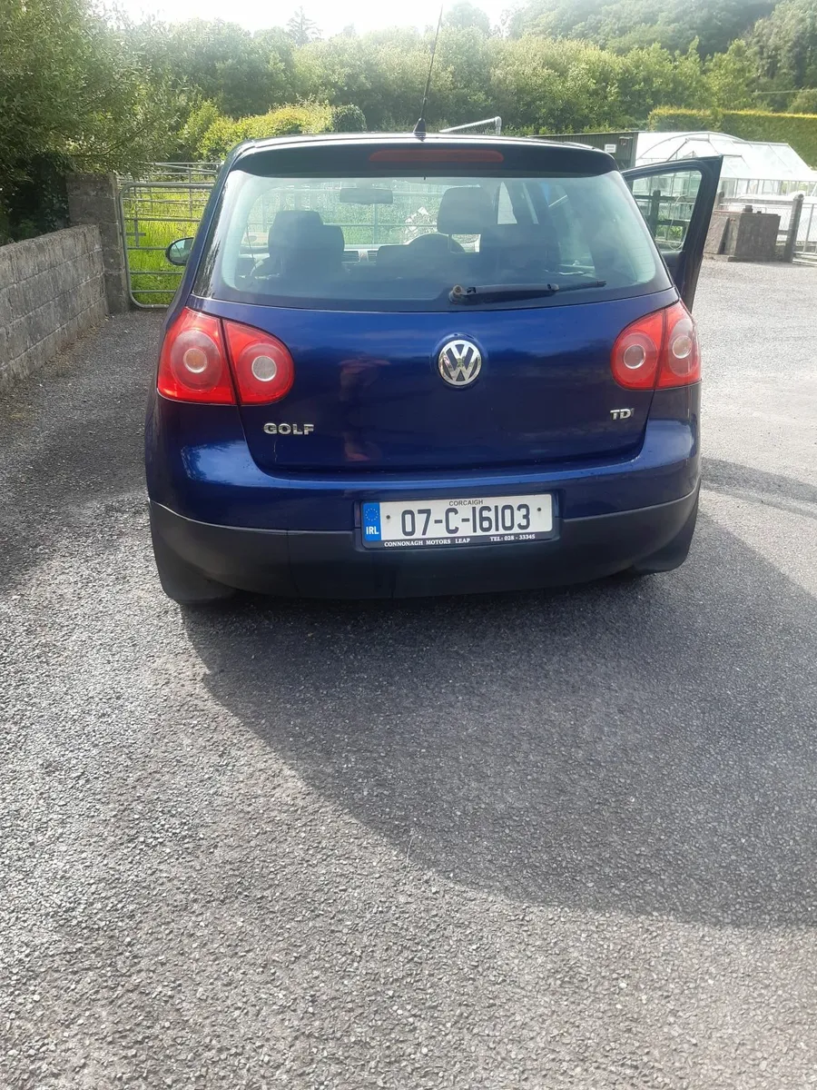 Volkswagen Golf 2007 - Image 2