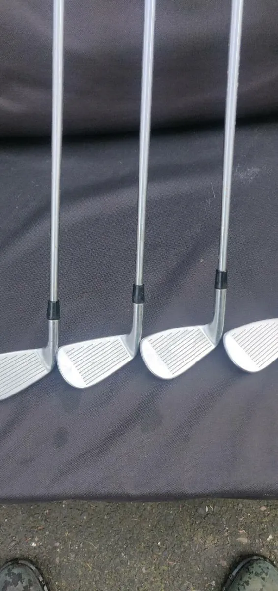 AP2 716 IRONS - Image 3