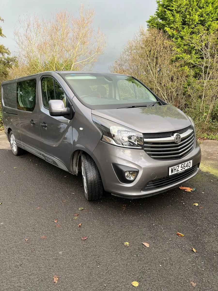 Vivaro crew cab - Image 1