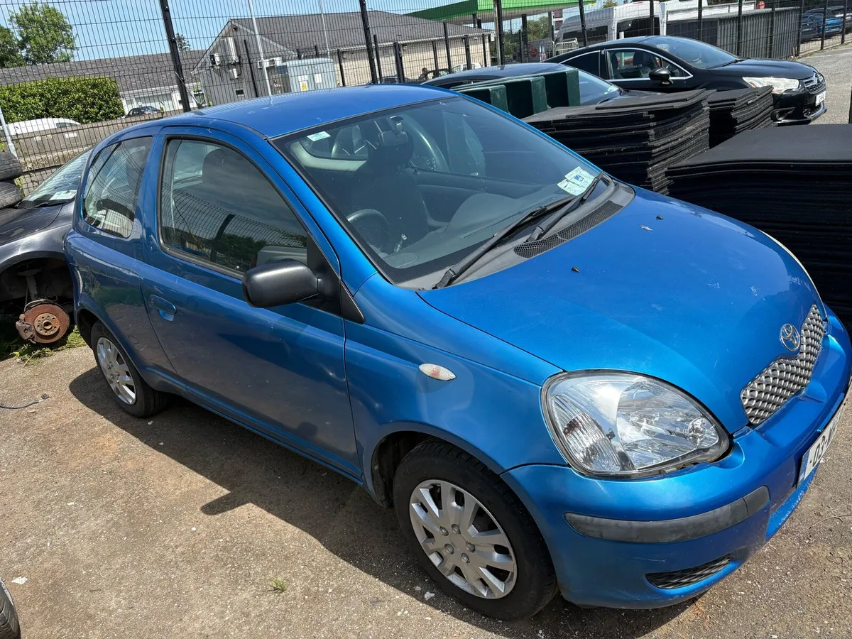 Yaris 2003 suit field car or scrap - Image 2