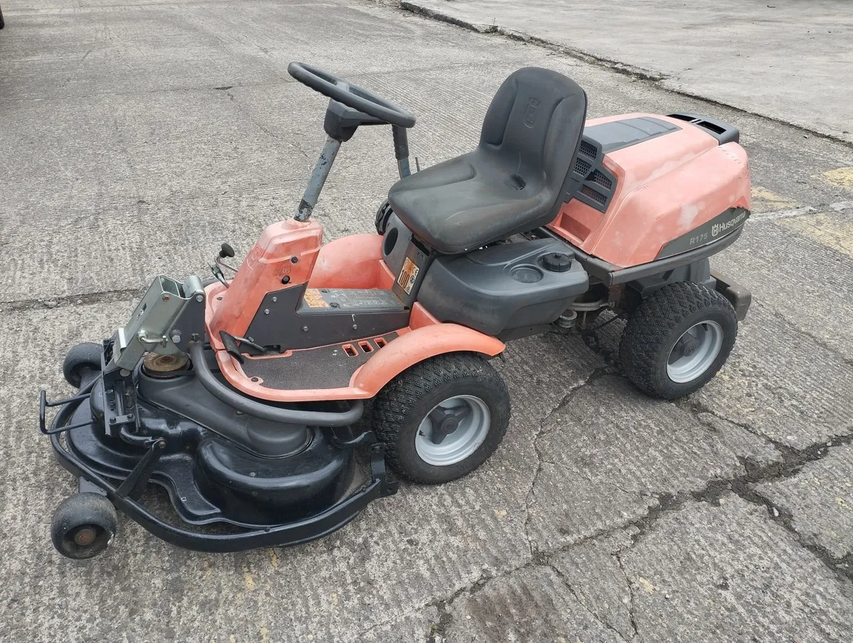 Ride on mower huskvarna rider 17,5 hp - Image 3