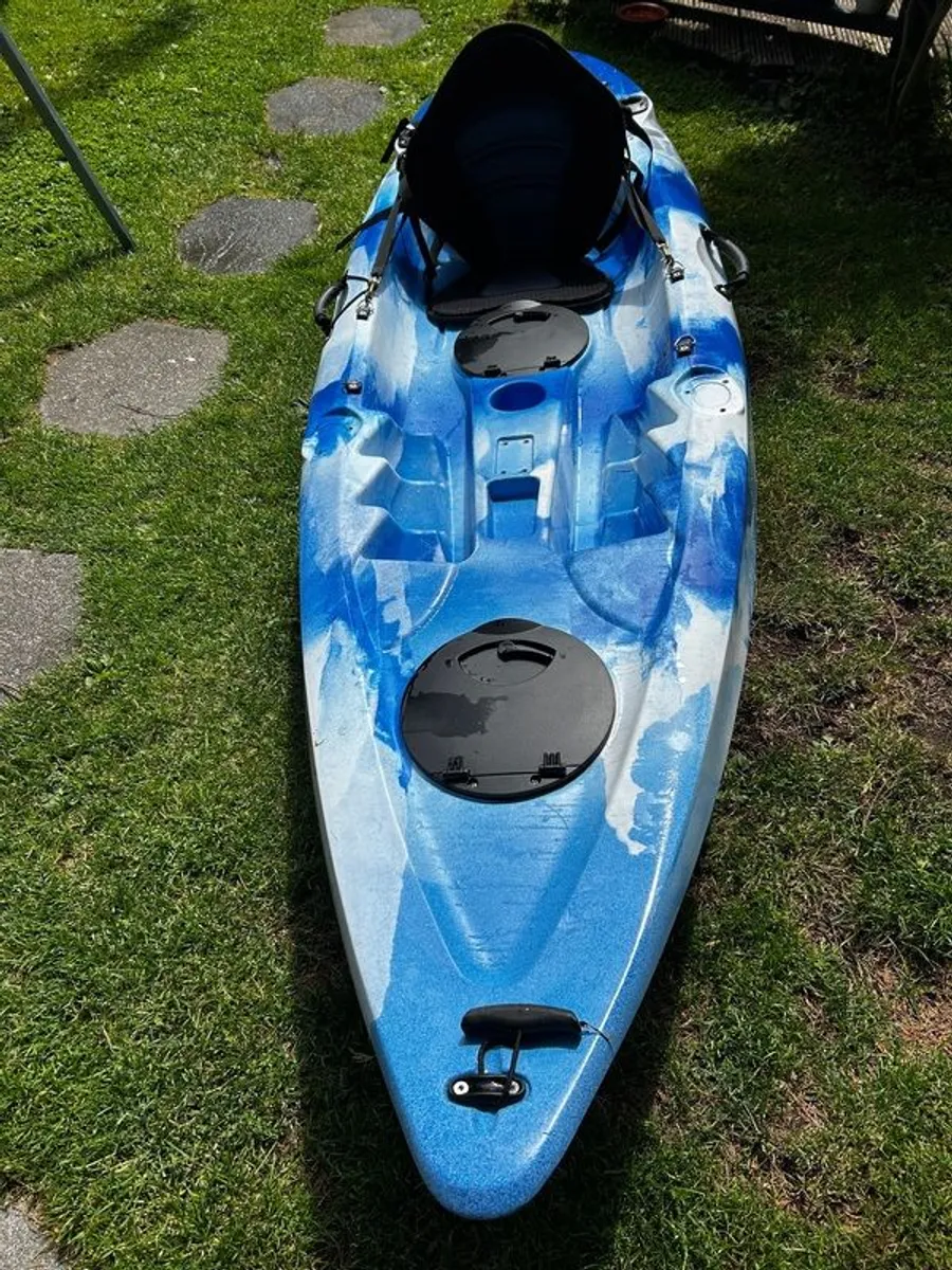 Kayak - Image 2