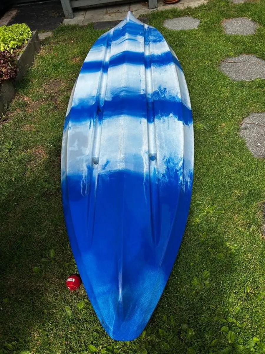 Kayak - Image 3