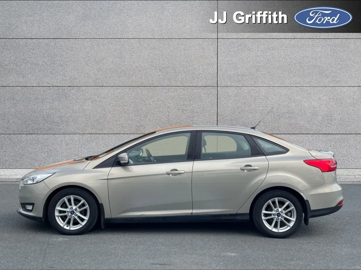 Ford Focus 4DR 1.5 TD 95bhp 6spd 4DR - Image 3