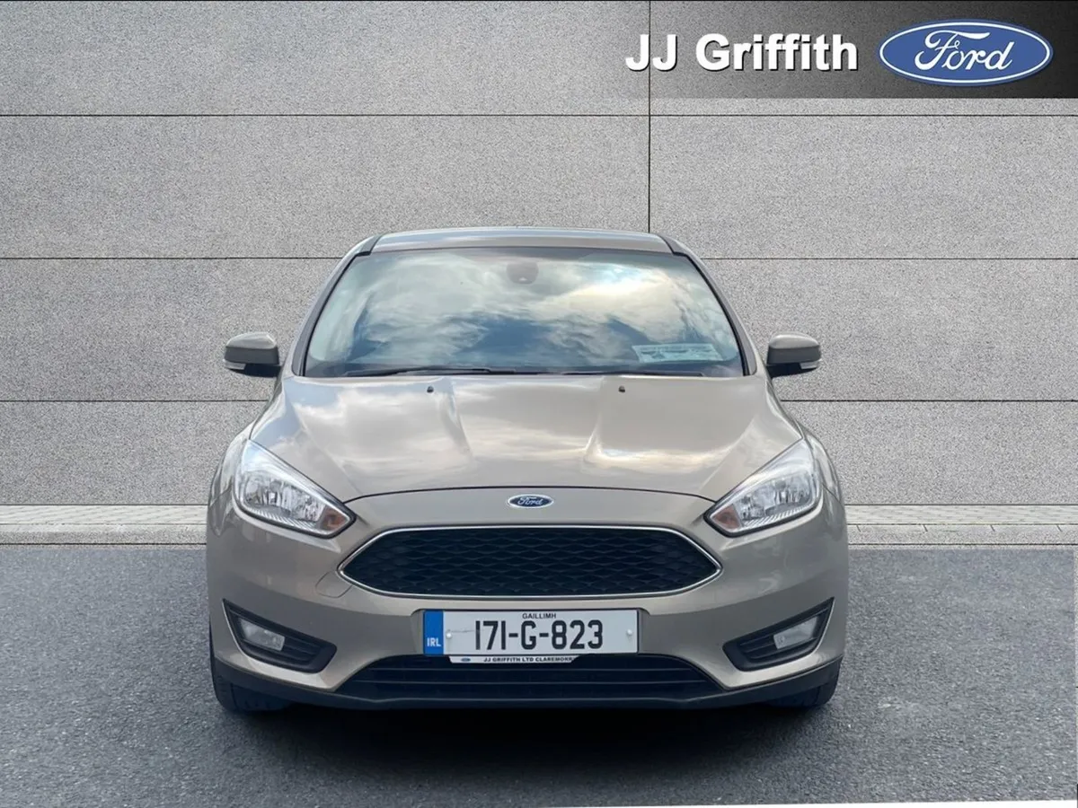 Ford Focus 4DR 1.5 TD 95bhp 6spd 4DR - Image 4