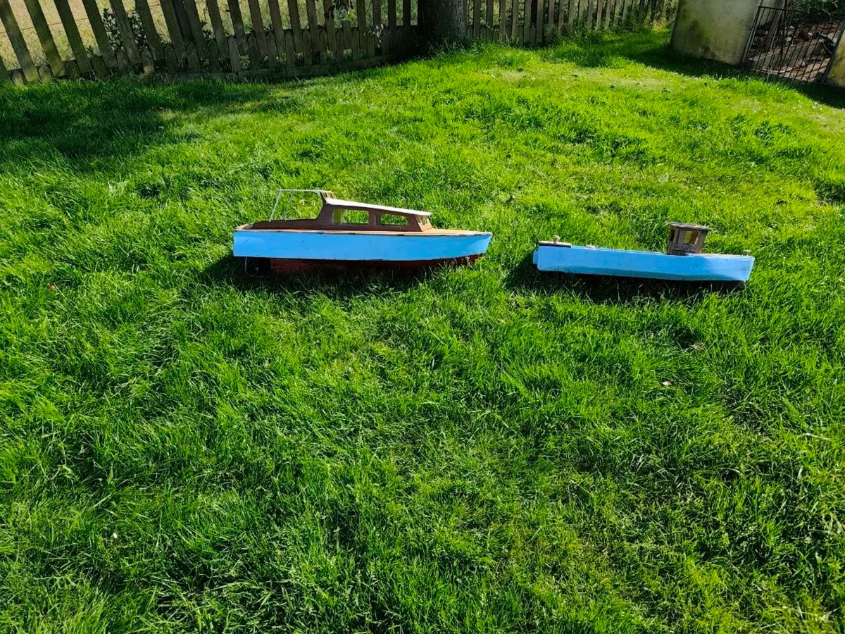 Antique boats - Image 1