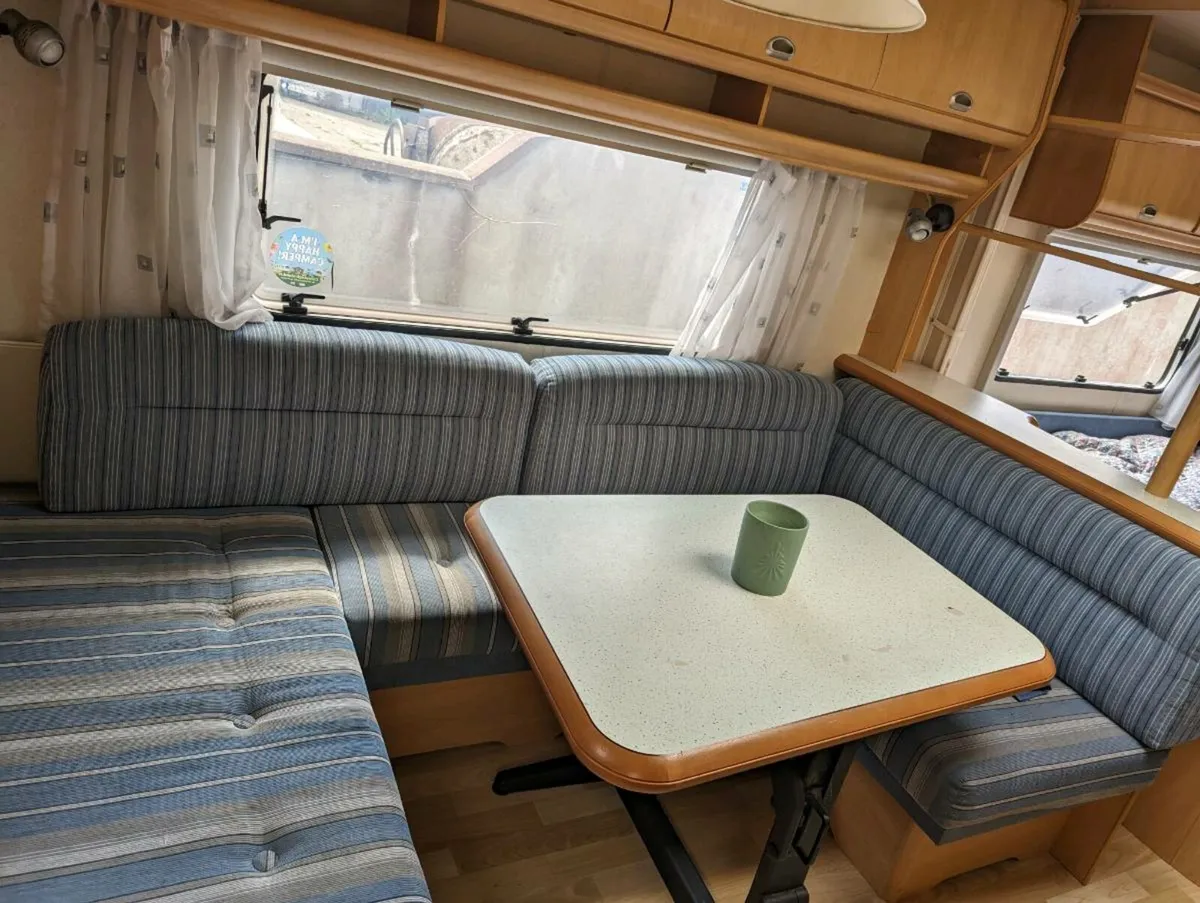 Caravan - Image 4