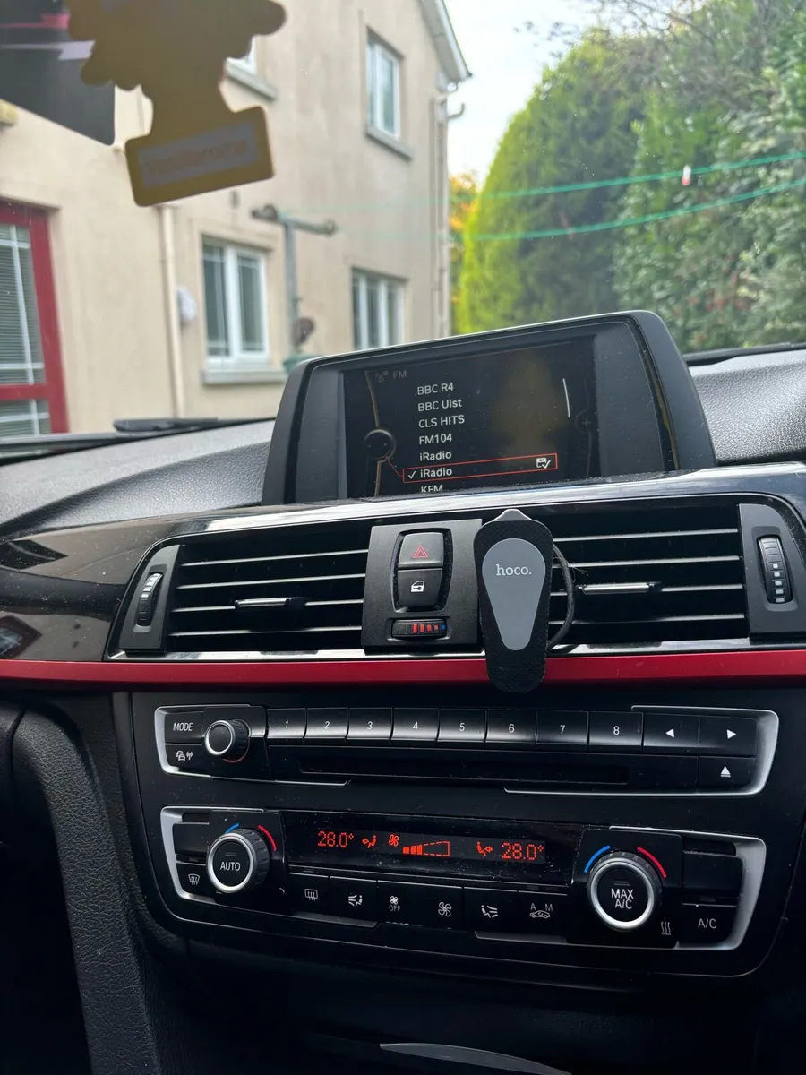 BMW f30 Sport - Image 2