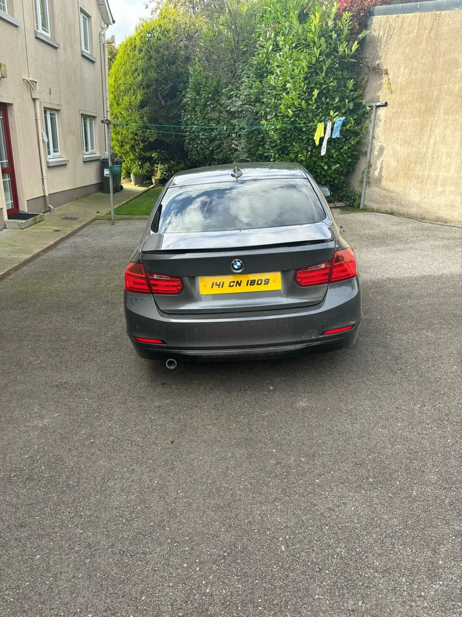 BMW f30 Sport - Image 4