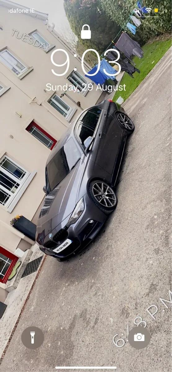 BMW 3 Series - Image 2