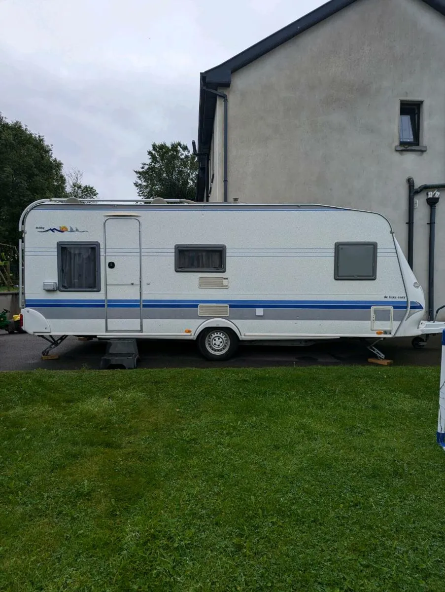 Caravan - Image 1