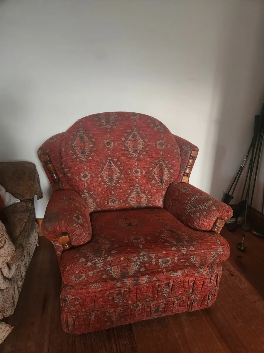 3 Piece Couch Set and Foot Rest - Image 4