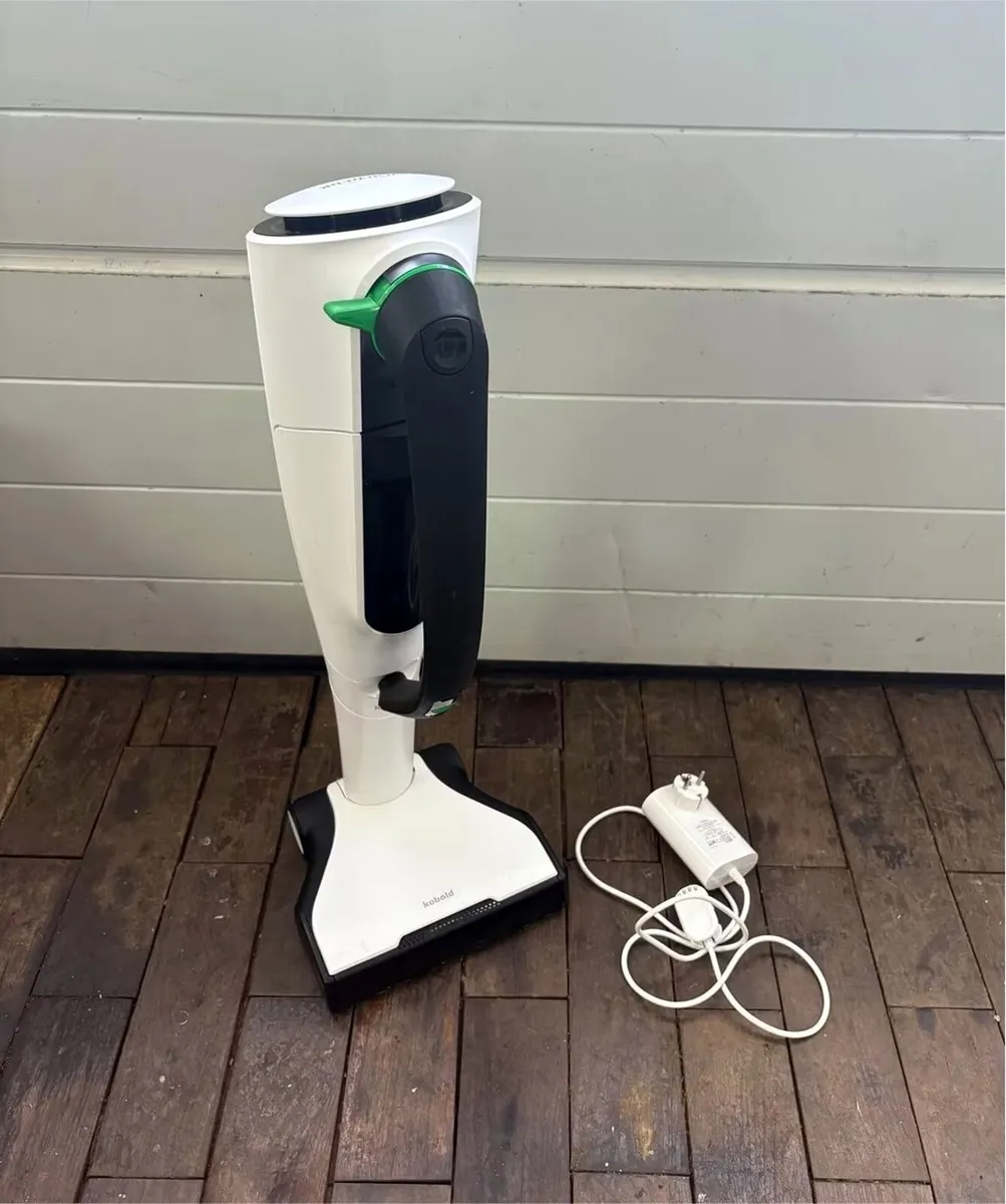 Vorwerk Kobold VK7 &EB7 Like New Full Set Warranty - Image 2