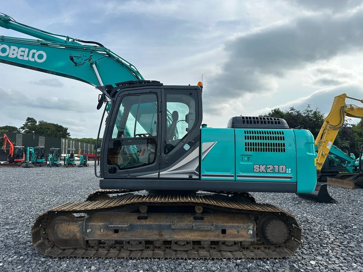KOBELCO SK210LC-11 2021 - Image 2