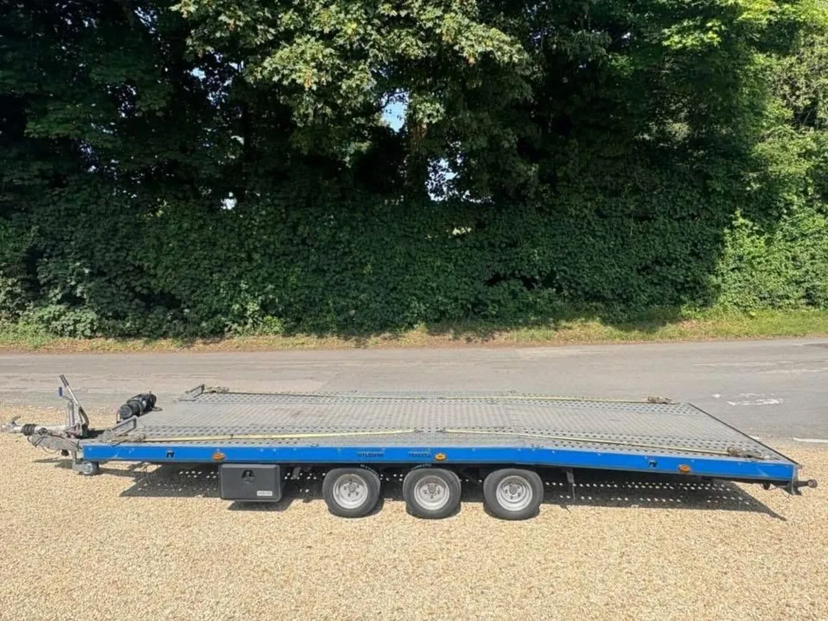 Car transporter - Image 2