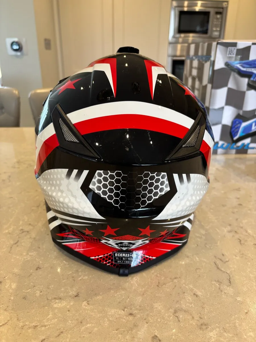 Junior Racing Helmet - Image 2