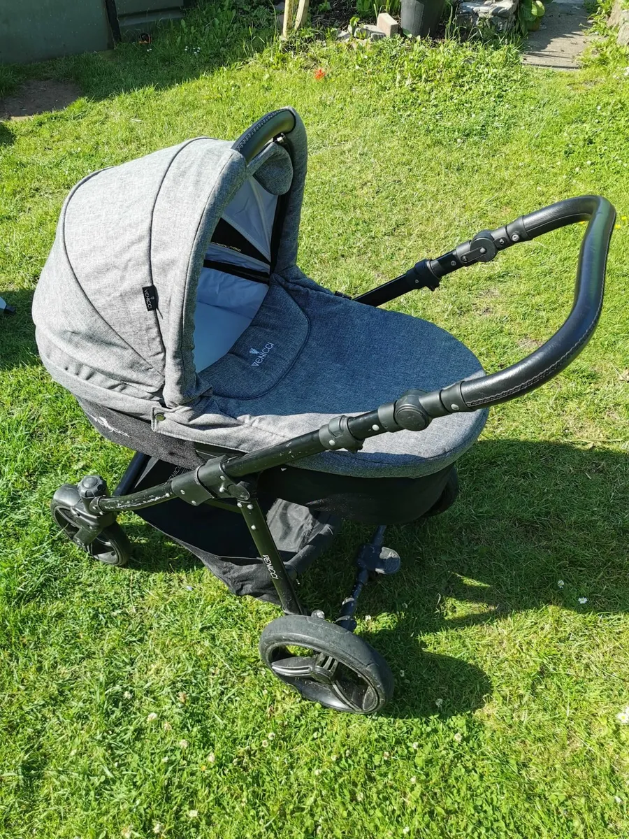 Venicci Travel system - Image 1