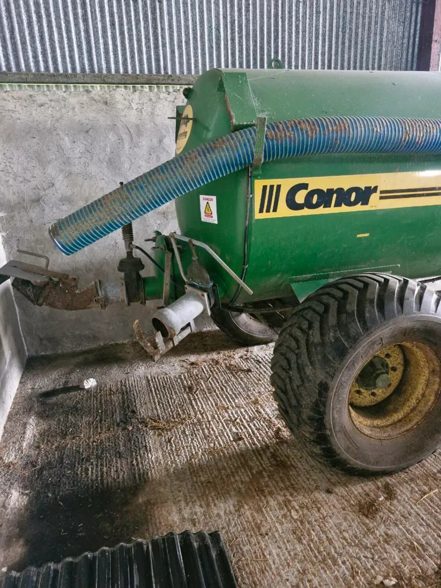 Slurry tanker - Image 3