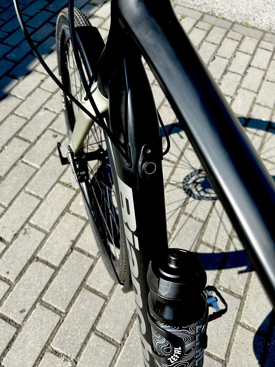 Bianchi e-Impulso Gravel Bike - Image 2