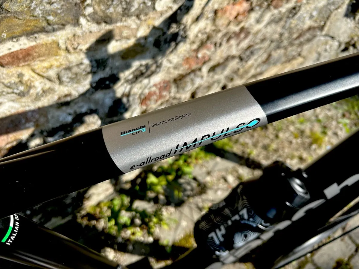 Bianchi e-Impulso Gravel Bike - Image 3