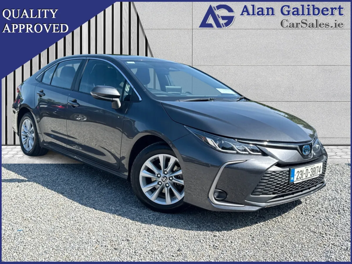 Toyota Corolla LUNA SALOON 4DR AUTO - Image 1