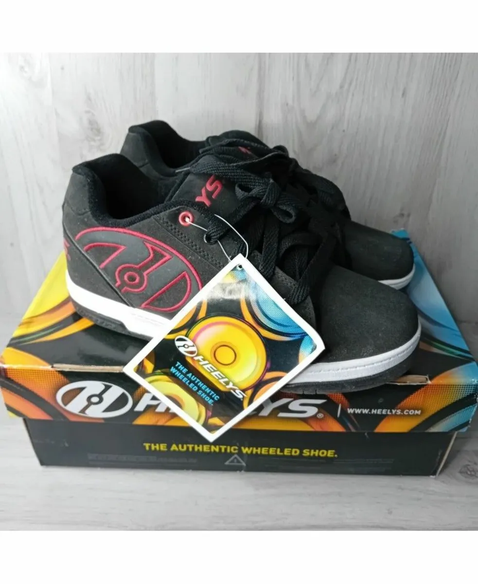 HEELYS PROPEL 2.0 TRAINERS SIZE 6 UK