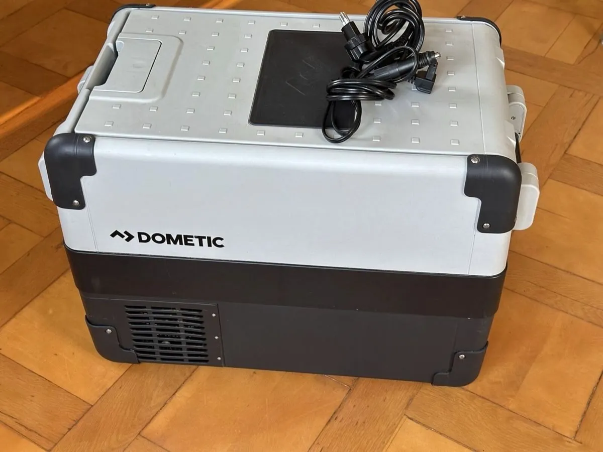 Dometic CFX40W Portable Fridge Like New & Warranty - Image 1