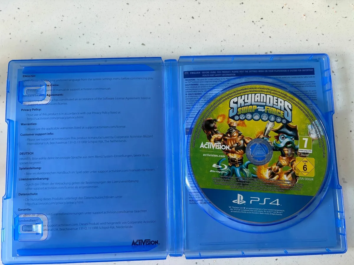 Skylanders Swap Force PS4  bundle - Image 4