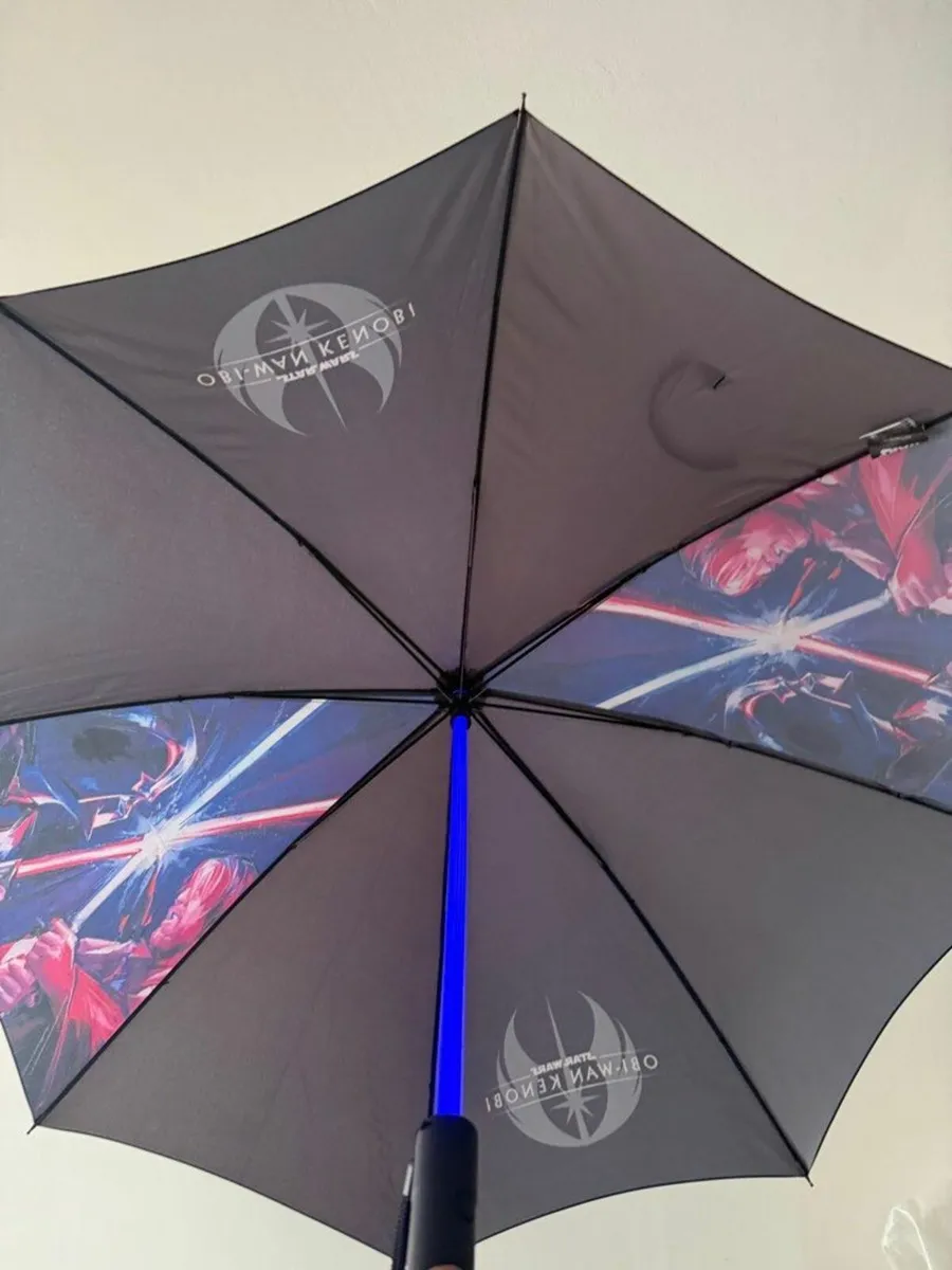 Starwars Light up Umbrella - Image 1