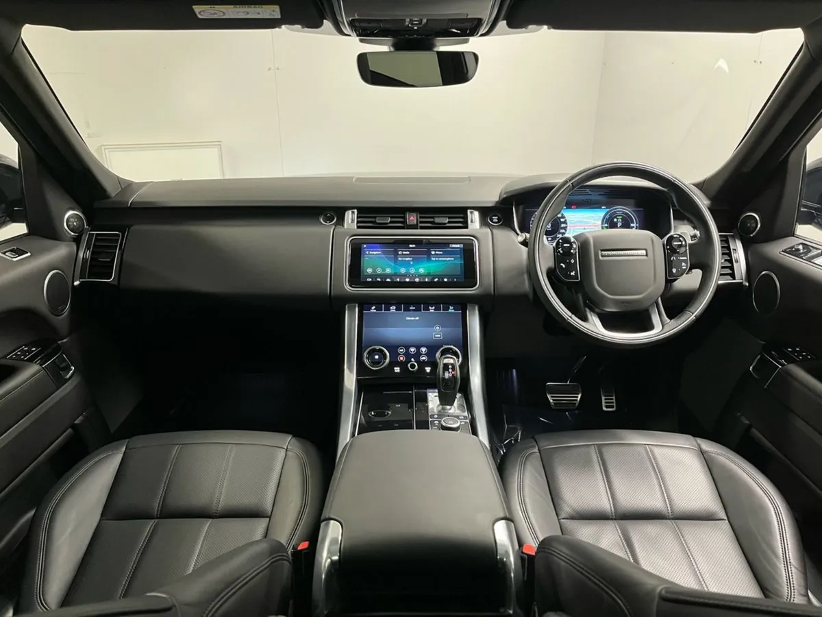 Land Rover Range Rover Sport HSE Dynamic Black Ed - Image 4