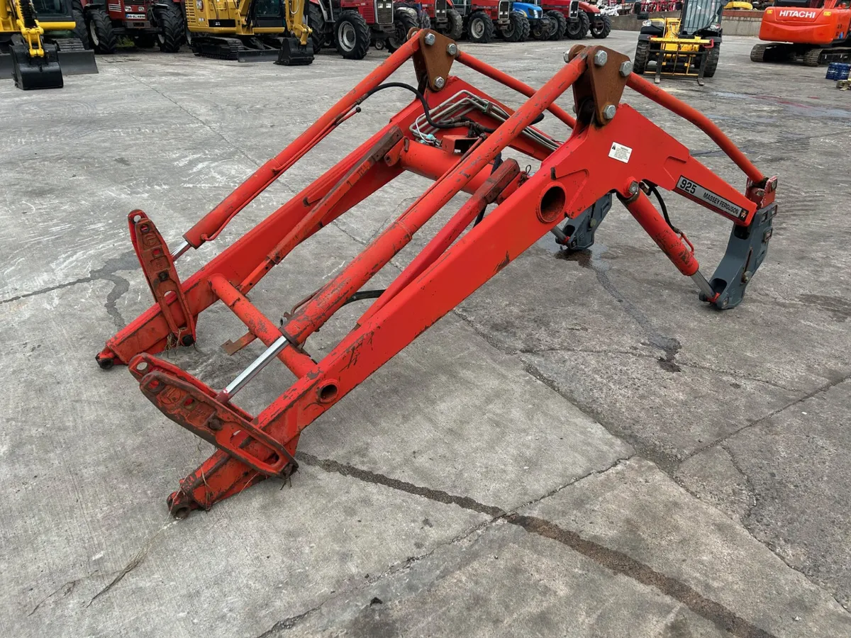 Massey Ferguson 925 Loader To Suit MF 6150 6160 61 - Image 2