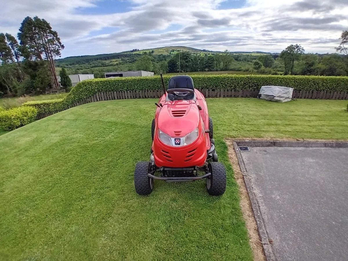 Ride on mower - Image 3