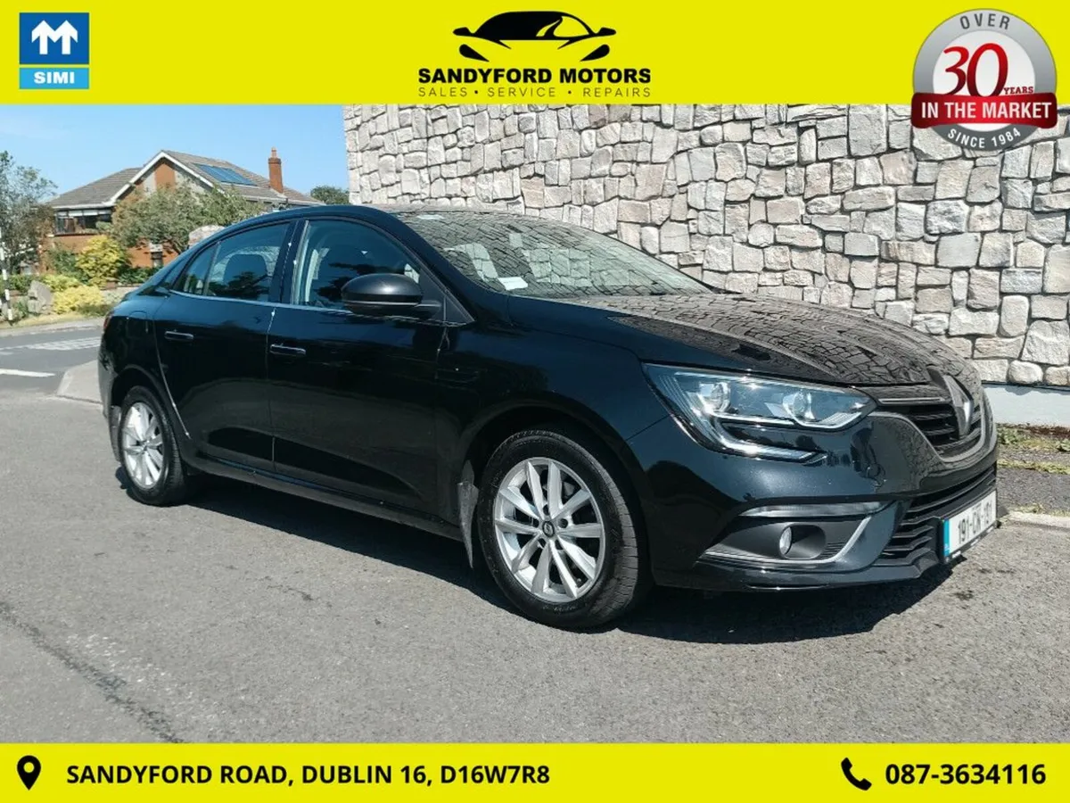 Renault Megane Play TCE 14 4DR - Image 1