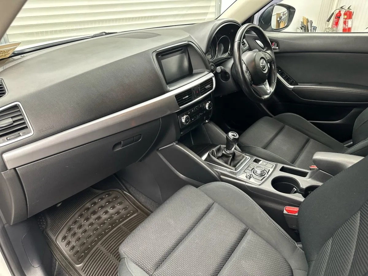 Mazda CX-5 2.2d Executive  low Mileage   60 P/W - Image 4