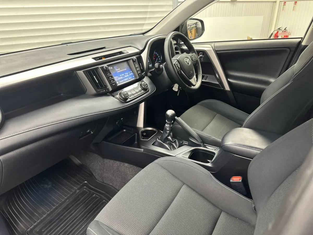 Toyota Rav4 2.0d-4d Luna Sport  just IN   75 P/W - Image 3