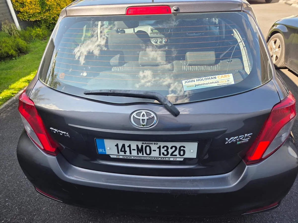 Toyota Yaris - Image 2