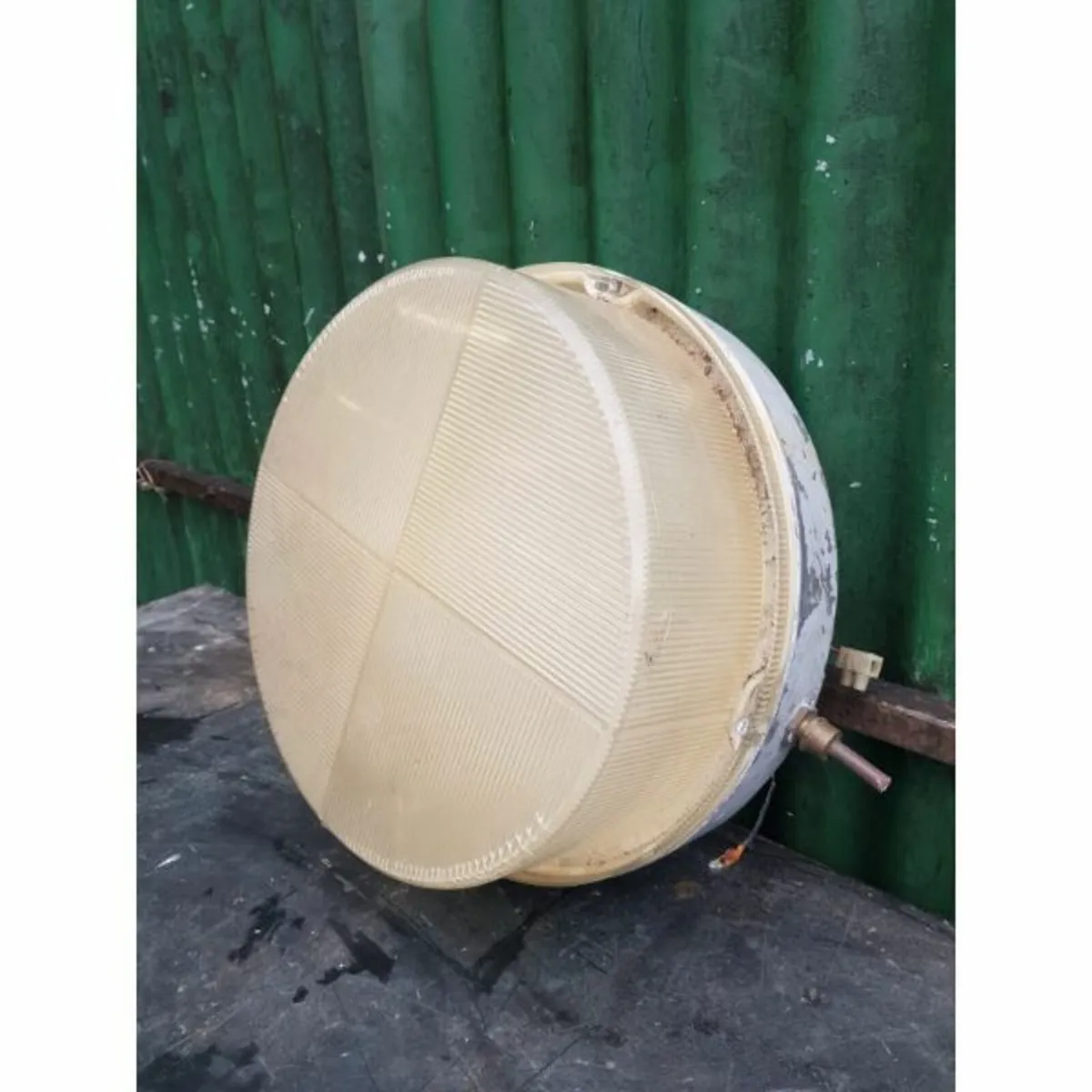 Industrial Wall Light – Round – KAS209 - Image 1