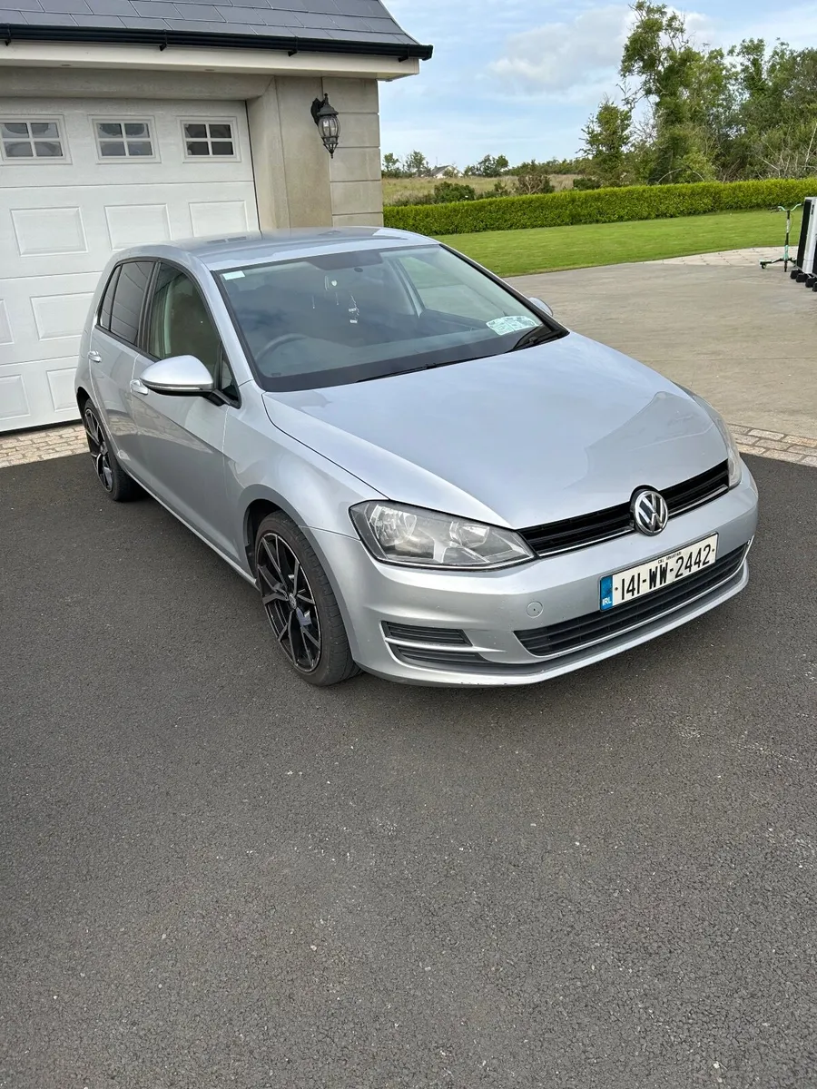 Volkswagen Golf 2014 - Image 1