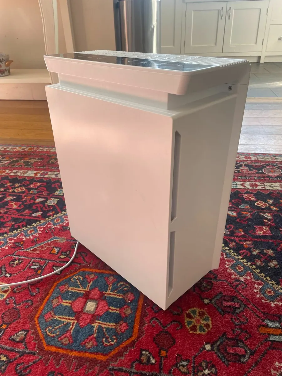 Levoit Air Purifier With True HEPA Filter - Image 3