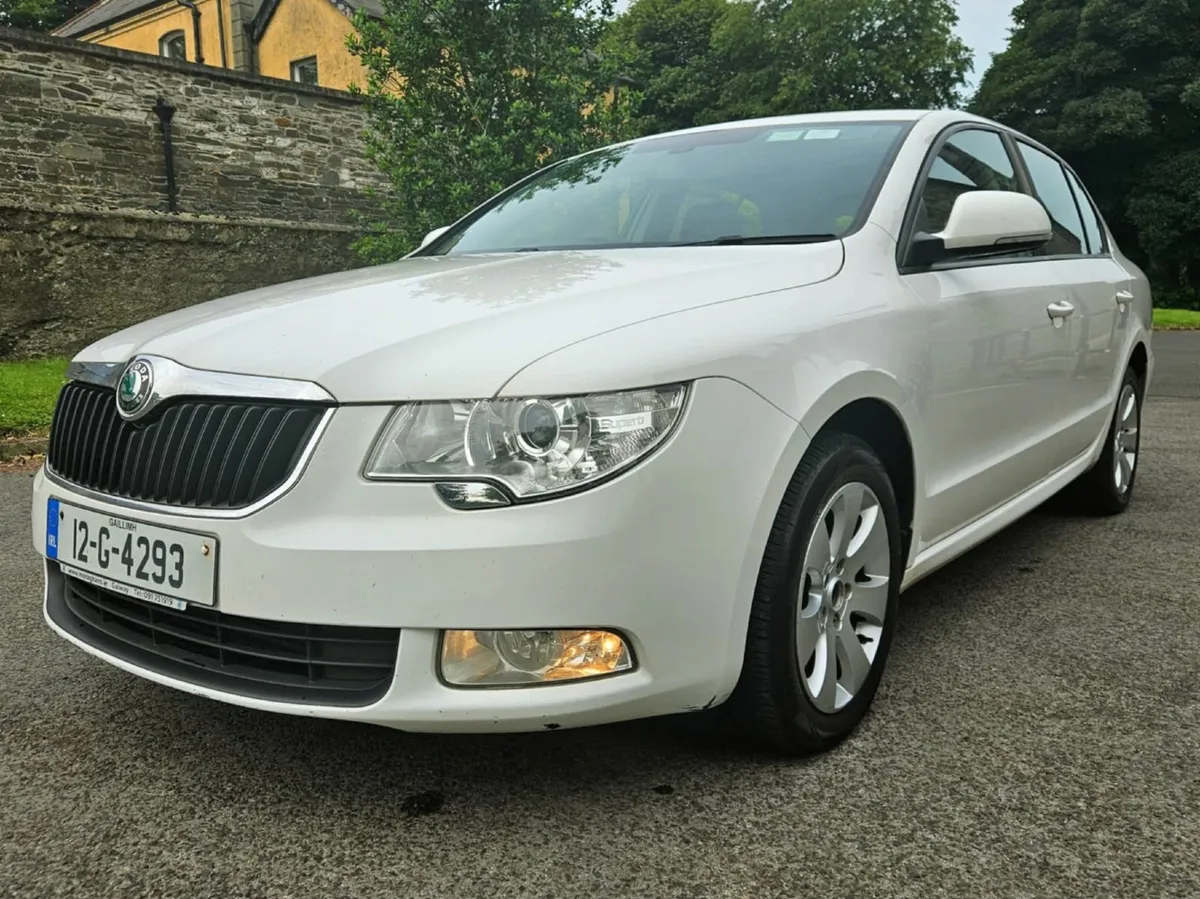 2012 Skoda Superb 1.6TDi - New NCT 07/26. FSH - Image 3