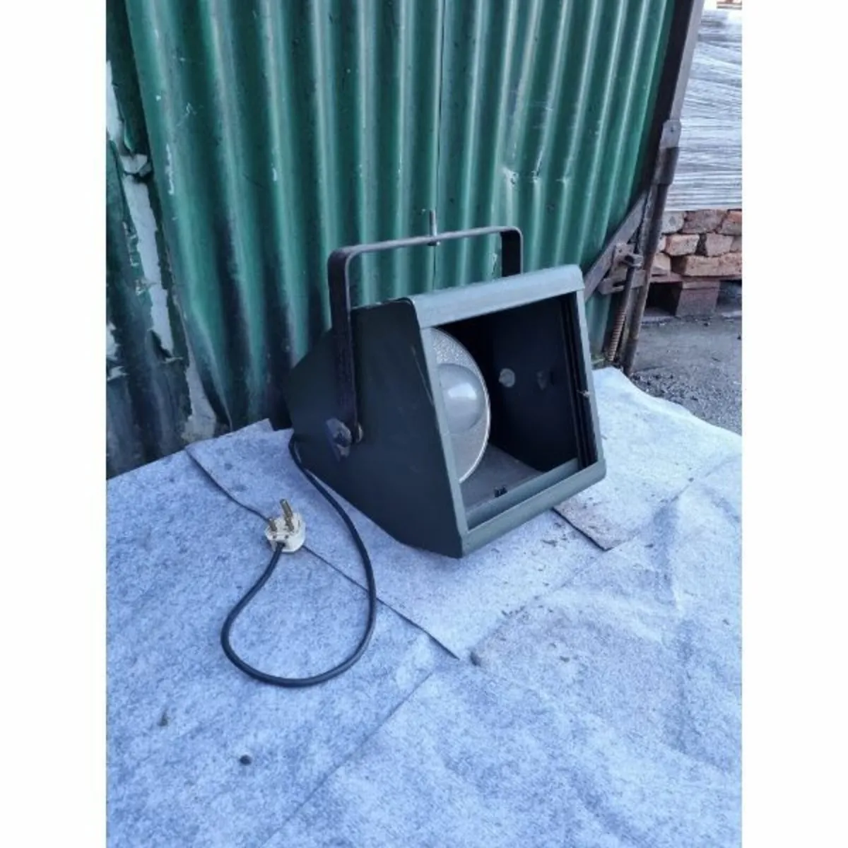 Strand Electric Box Light – Style 4 – KAS192 - Image 1